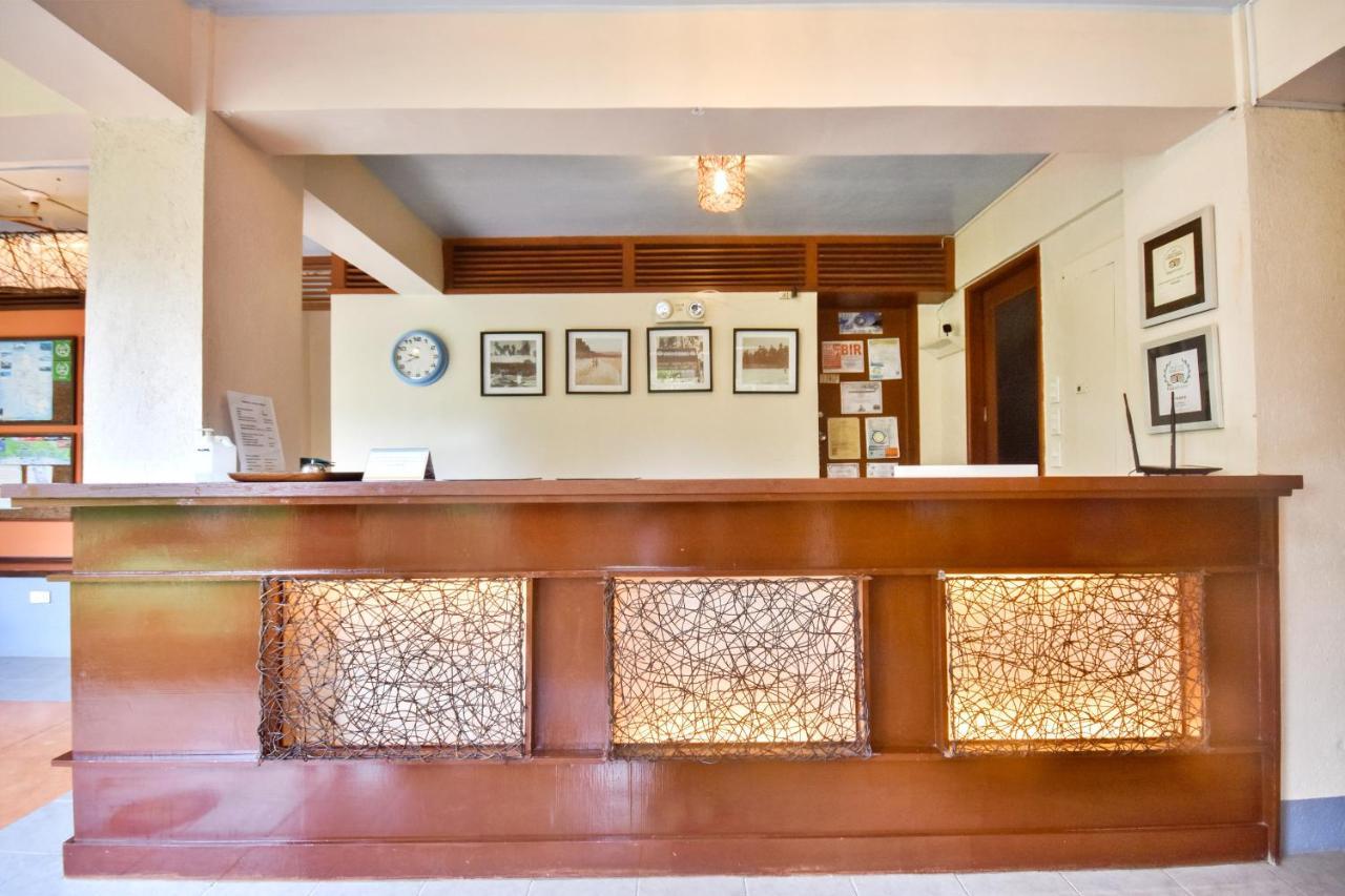 Agos Boracay Rooms + Beds Balabag  Экстерьер фото