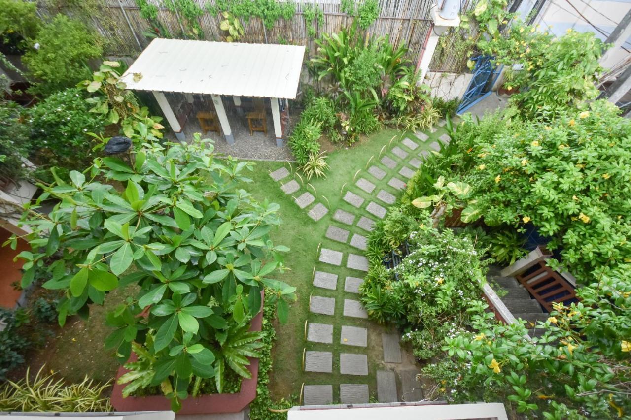 Agos Boracay Rooms + Beds Balabag  Экстерьер фото